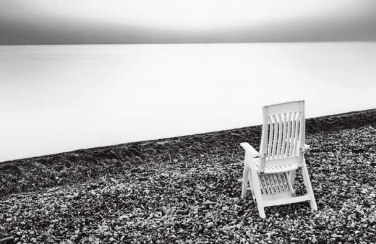 Copertina del romanzo di Starnone Il vecchio al mare 