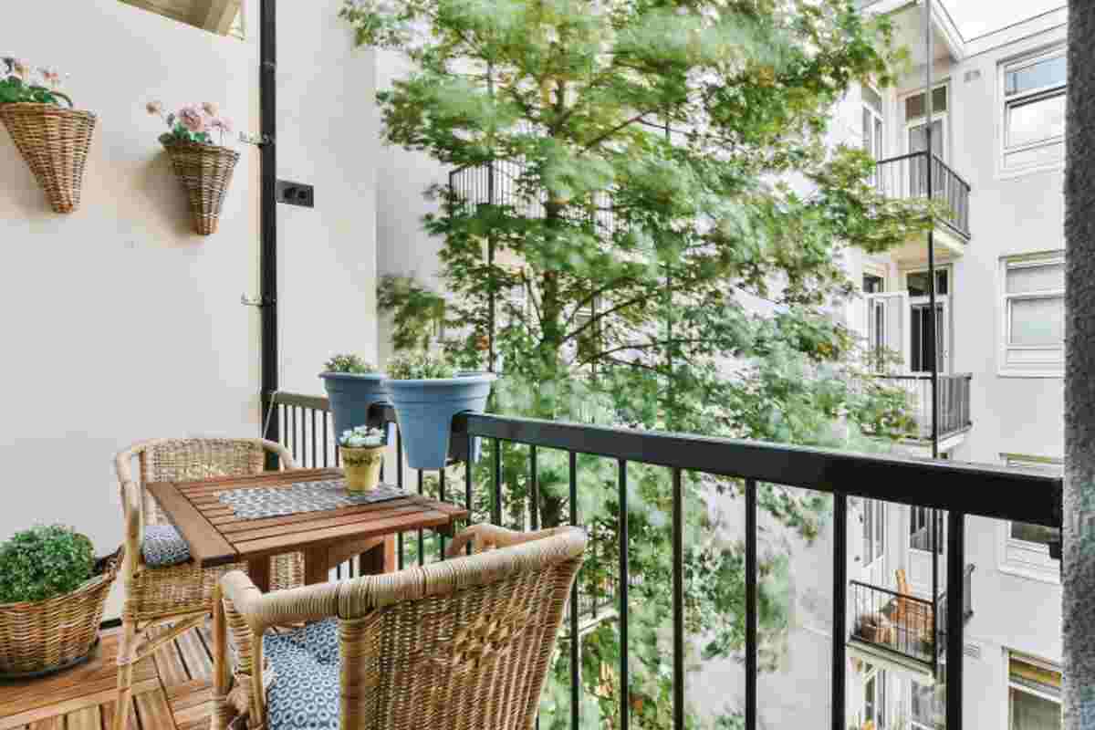 balcone con piante