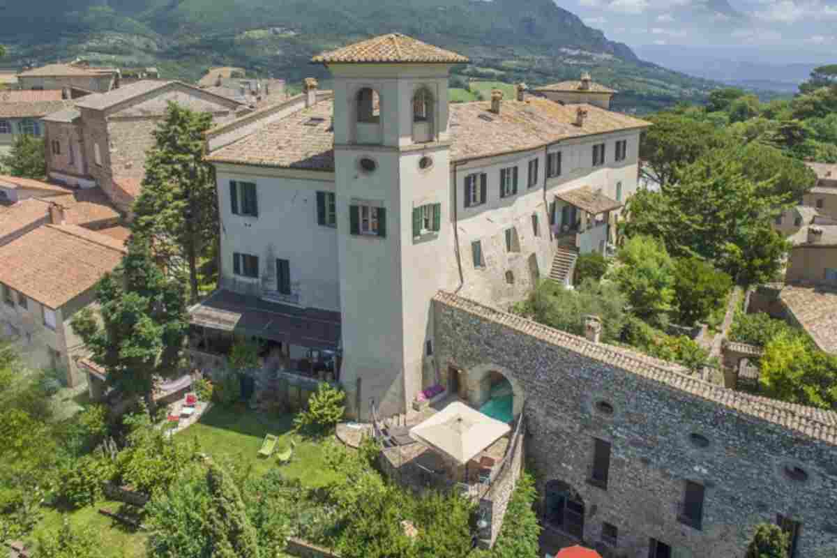 uno borghi antichi romantici Italia San Gemini manoscritti vie medievali